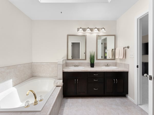 9935 Spring Hill St, Highlands Ranch, CO