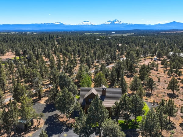 18455 McSwain Drive, Sisters, OR