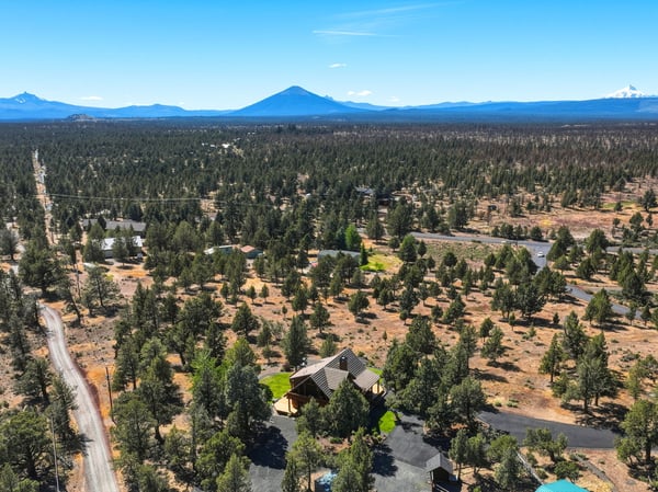 18455 McSwain Drive, Sisters, OR
