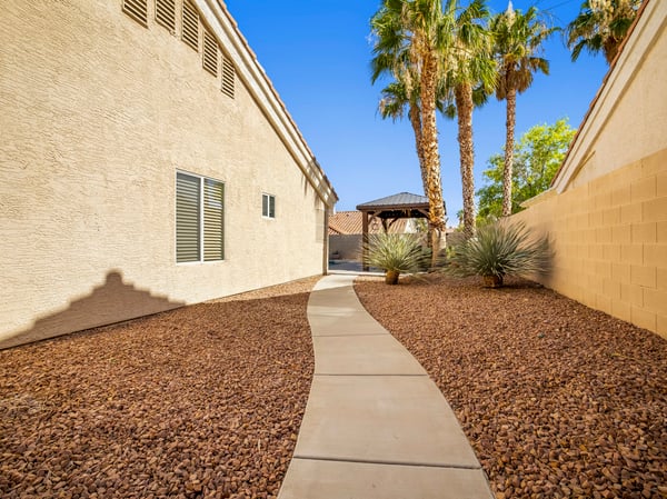 8021 Canyon Wren Ave., Las Vegas, NV