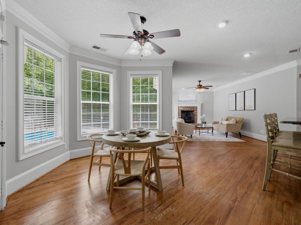 Eat-in kichen dining area and views of the inviting outdoor pool.