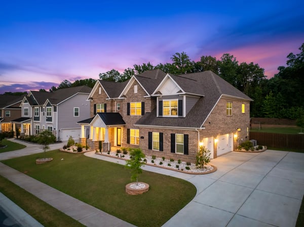 809 Brown Creek Drive, Matthews, NC
