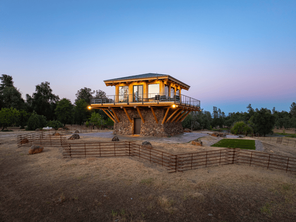 8499 Simmons Road, Redding, CA