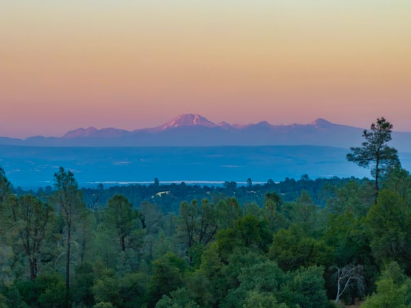 8499 Simmons Road, Redding, CA