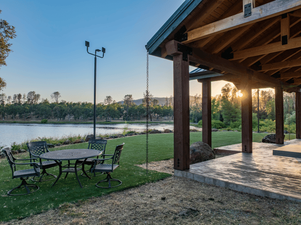 8499 Simmons Road, Redding, CA