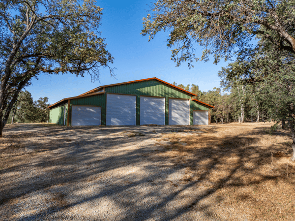 8499 Simmons Road, Redding, CA