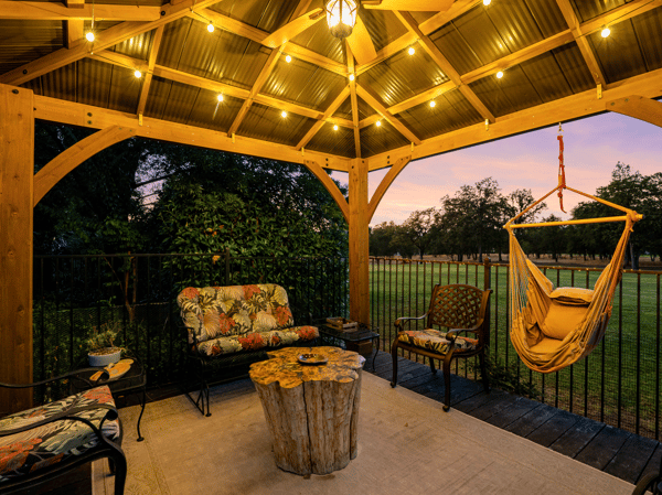 1526 Gold Hills Drive, Redding, CA