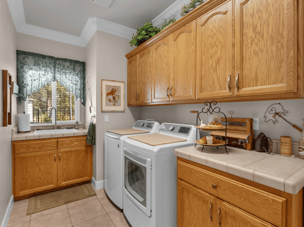 1526 Gold Hills Drive, Redding, CA