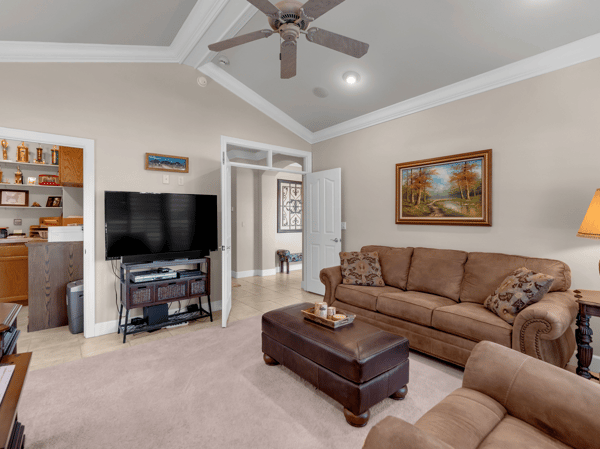 1526 Gold Hills Drive, Redding, CA