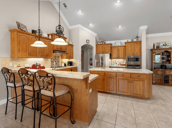 1526 Gold Hills Drive, Redding, CA