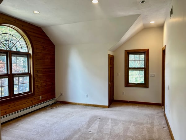 22 Hudson Road, Stow, MA
