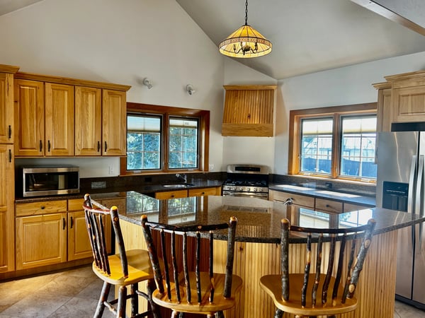 22 Hudson Road, Stow, MA