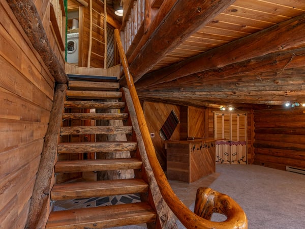 54685 Silver Fox Drive, Bend, OR