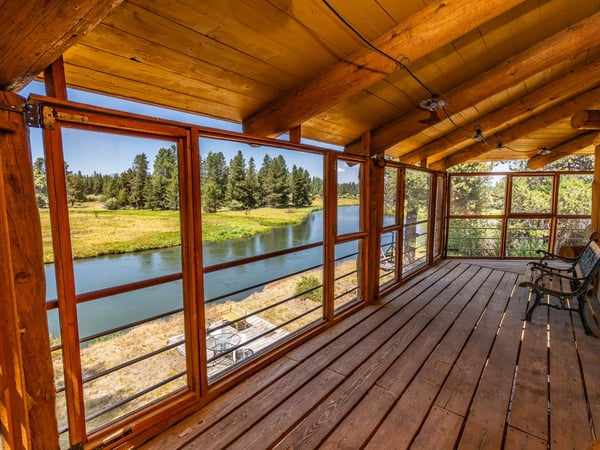 54685 Silver Fox Drive, Bend, OR