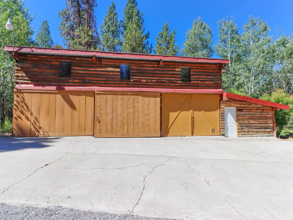 54685 Silver Fox Drive, Bend, OR