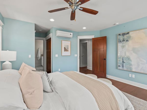 816 F Avenue, Coronado, CA
