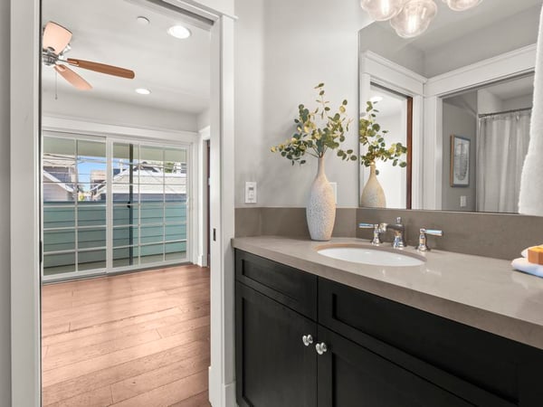 816 F Avenue, Coronado, CA