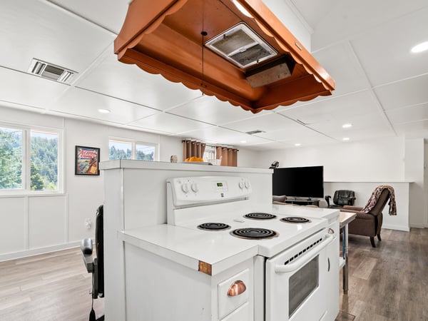 7025 Glen Haven Rd, Soquel, CA