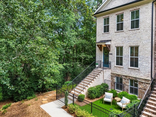 124 Everley Walk, Alpharetta, GA