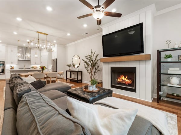 124 Everley Walk, Alpharetta, GA
