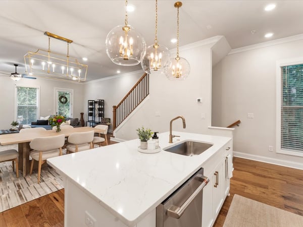 124 Everley Walk, Alpharetta, GA