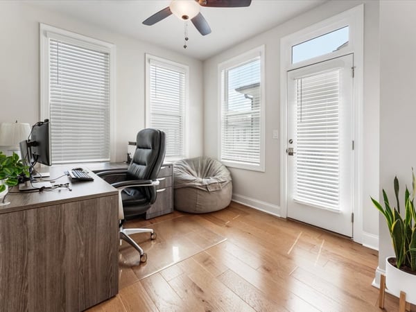 124 Everley Walk, Alpharetta, GA