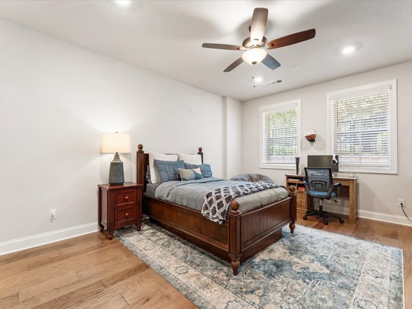 124 Everley Walk, Alpharetta, GA