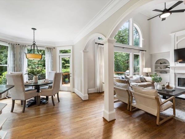 555 Treyburn View, Milton, GA