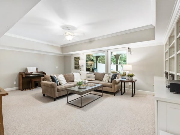 555 Treyburn View, Milton, GA