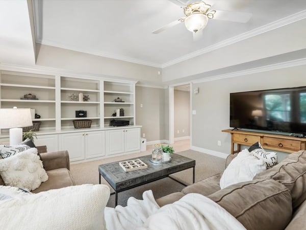 555 Treyburn View, Milton, GA