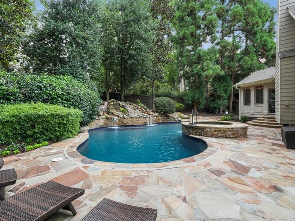 245 Cotton Field Court, Alpharetta, GA