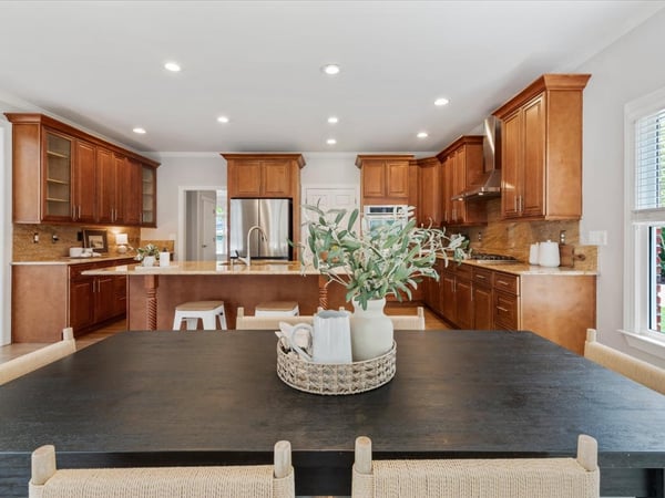 10420 Sugar Crest Avenue, Johns Creek, GA