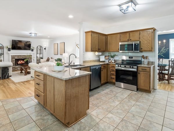 523 Summer Terrace, Woodstock, GA