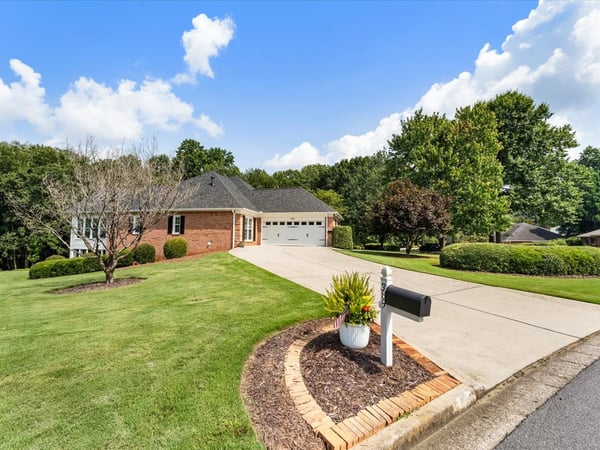 385 Carybell Lane, Alpharetta, GA
