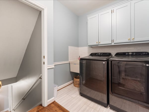 385 Carybell Lane, Alpharetta, GA