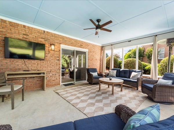 385 Carybell Lane, Alpharetta, GA