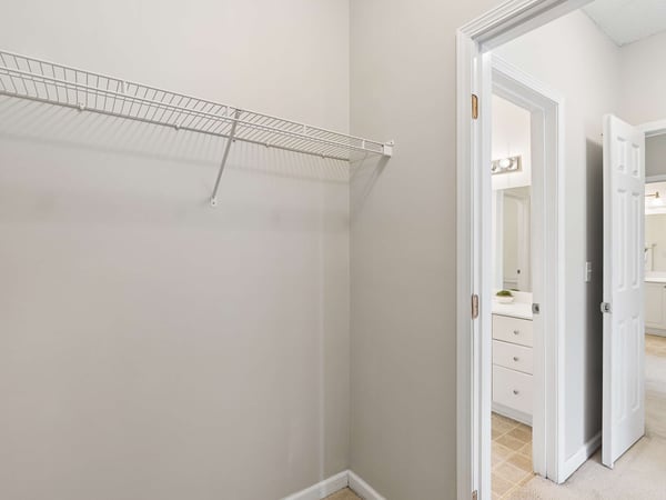 1112 Woodland Lane, Alpharetta, GA