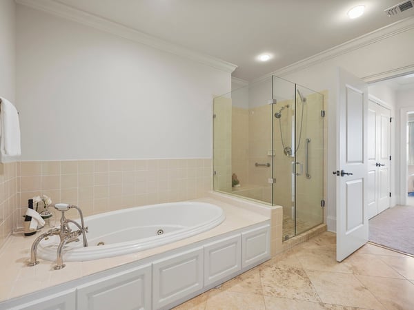 2700 Paces Ferry Road SE, Unit# 203, Atlanta, GA