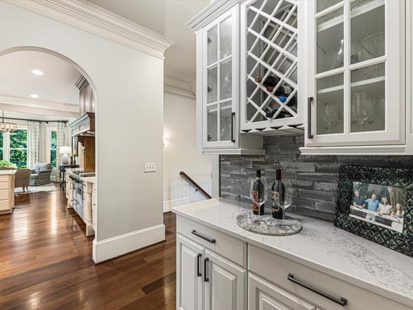 1310 Cashiers Way, Roswell, GA