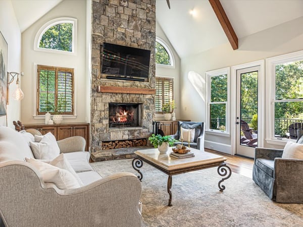 1310 Cashiers Way, Roswell, GA