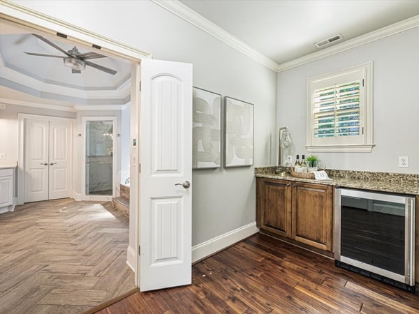 1310 Cashiers Way, Roswell, GA