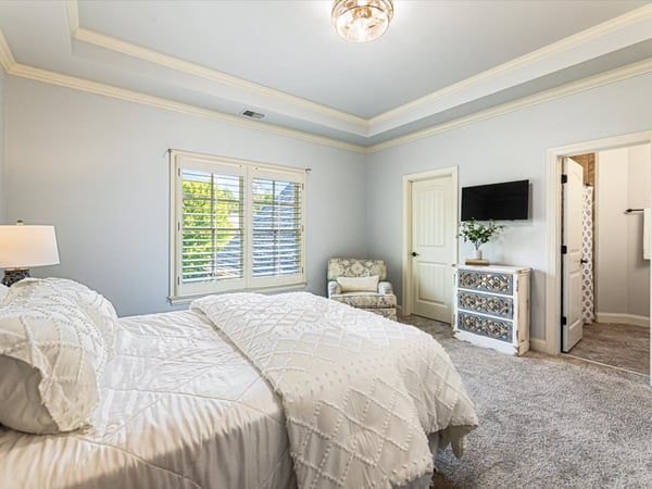 1310 Cashiers Way, Roswell, GA