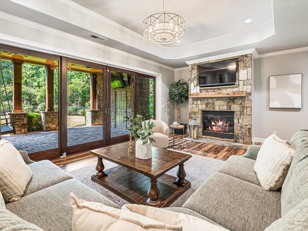 1310 Cashiers Way, Roswell, GA