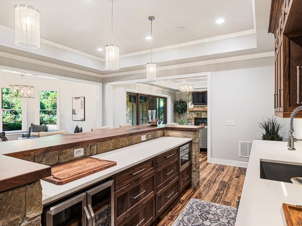1310 Cashiers Way, Roswell, GA