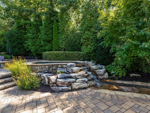 1310 Cashiers Way, Roswell, GA