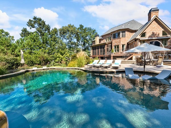 1310 Cashiers Way, Roswell, GA