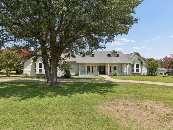 3128 Darby Ln, Denton, TX