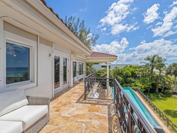 5919 Gulf of Mexico Dr, Longboat Key, FL