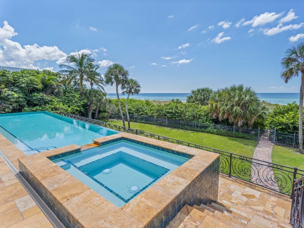 5919 Gulf of Mexico Dr, Longboat Key, FL