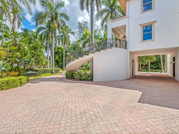 5919 Gulf of Mexico Dr, Longboat Key, FL